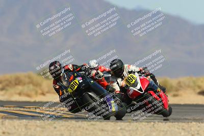 media/Mar-22-2025-CVMA (Sat) [[462c0ffedb]]/Race 13-Amateur Supersport Middleweight/
